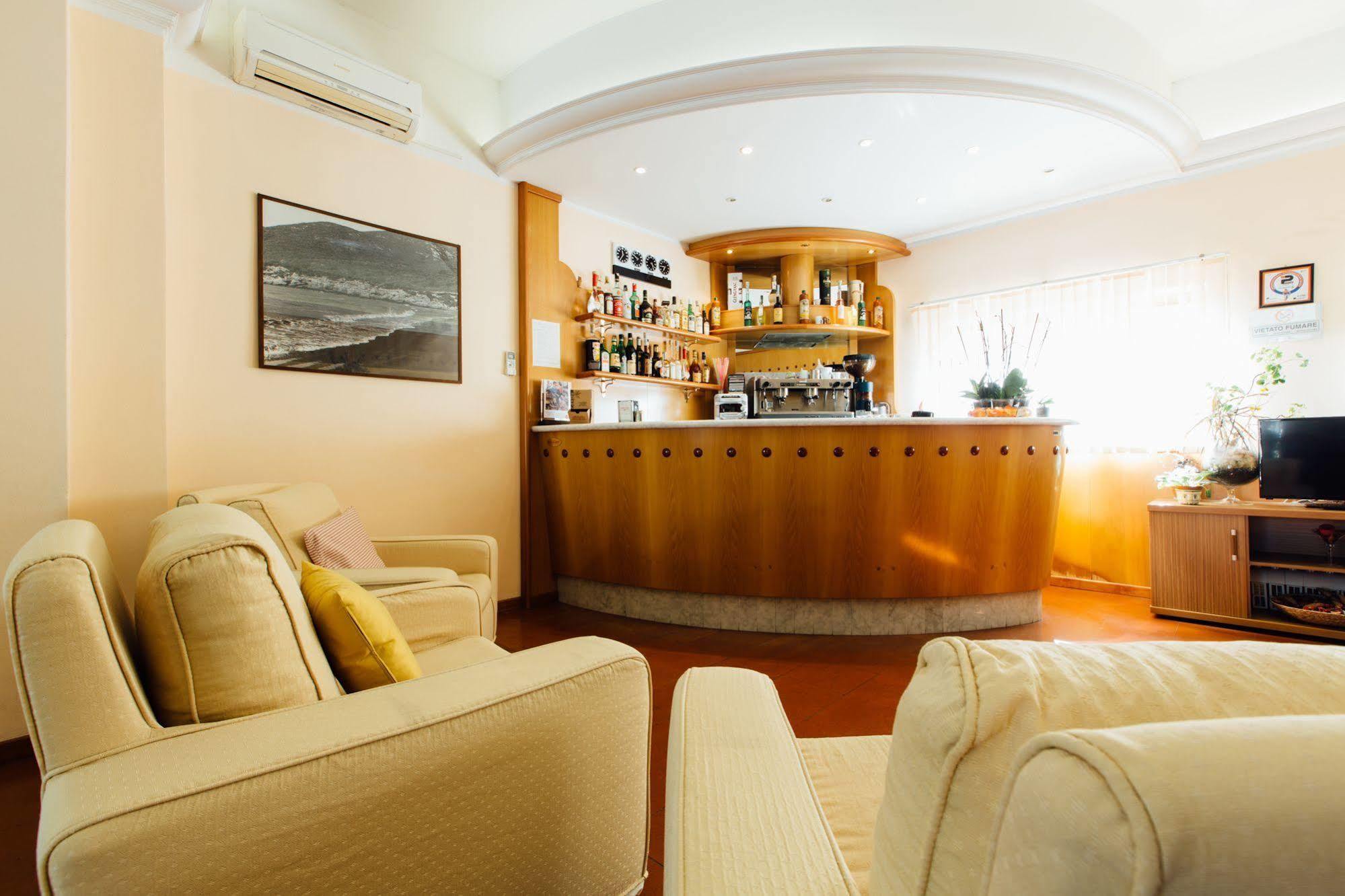 Hotel Cala Di Forno Fonteblanda Exterior photo